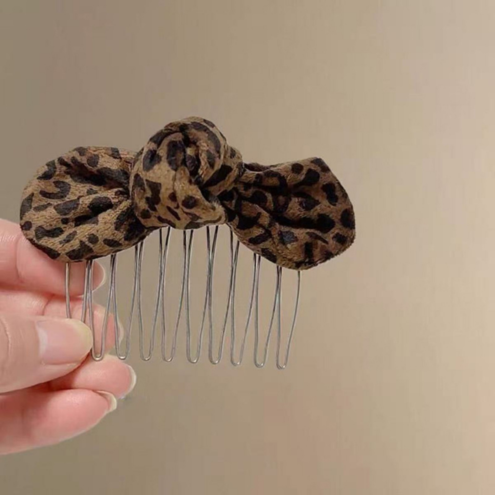 1PCLeopard Print Bow Hair Comb - Hair Care Ingredients ulasan dan harga